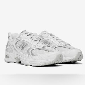 New Balance 530 ~ Polka Dot Sneakers